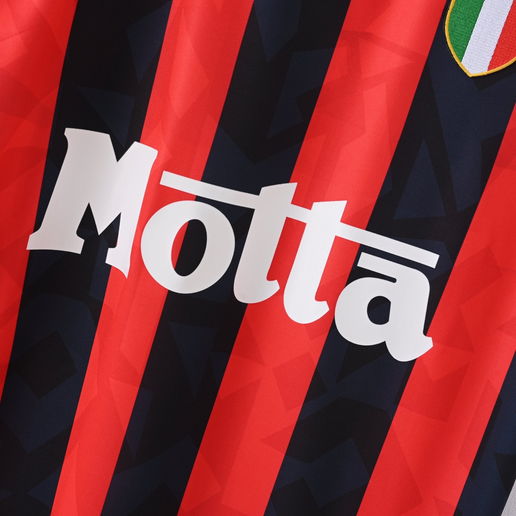 MAILLOT AC MILAN RETRO VINTAGE 1993-1994 DOMICILE - keppygoal.com