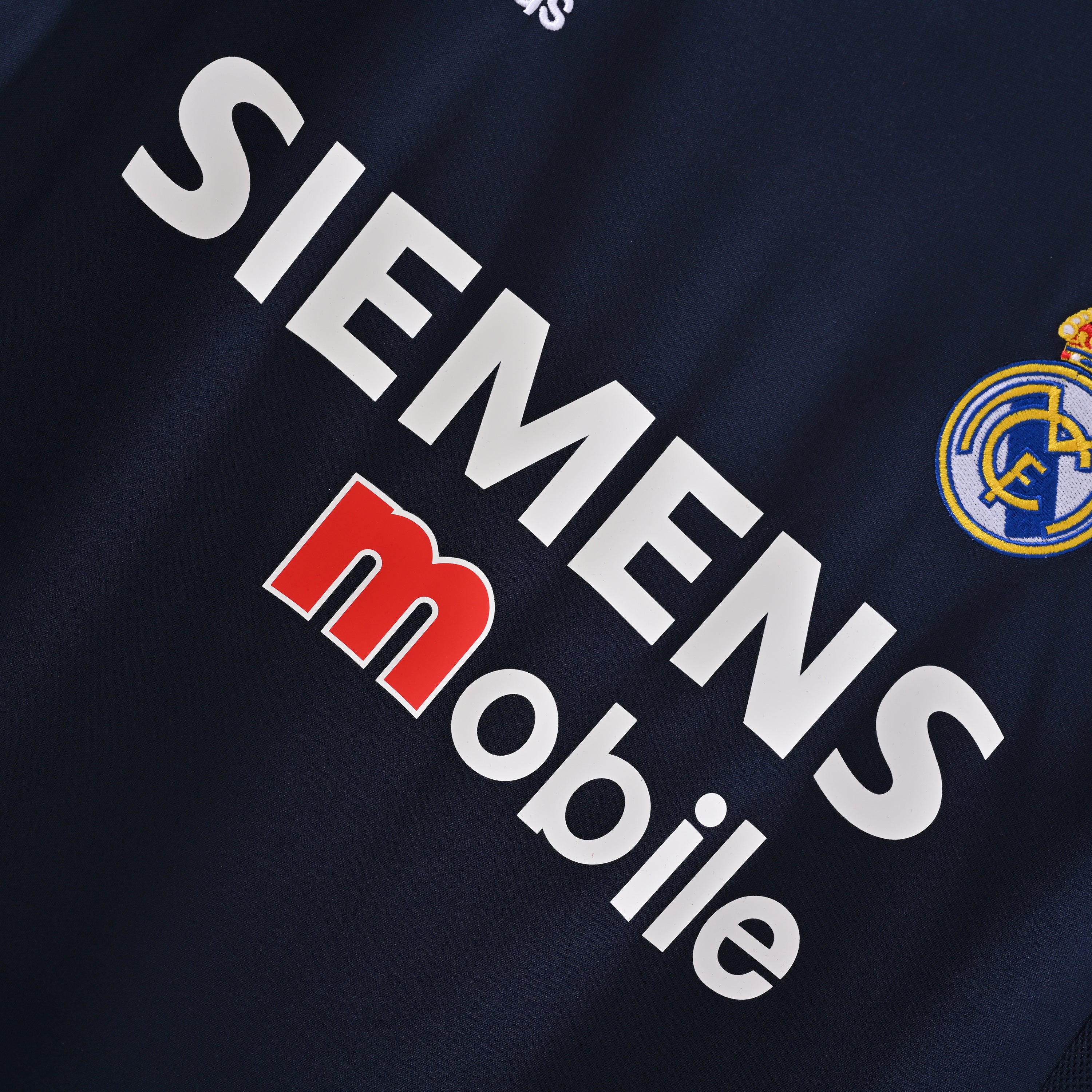 MAILLOT REAL MADRID EXTERIEUR RETRO VINTAGE 2004/2005