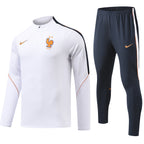 SURVETEMENT EQUIPE DE FRANCE TRAINING HOMME BLANC 2026/2027